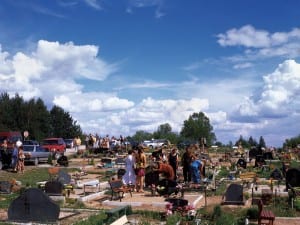 Arion Kudasz, Cemetery, Latvia, 2008. Courtesy of the artist and Zsófi Faur Gallery.