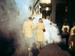 Joel Meyerowitz, 5th Avenue, New York City, 1975.