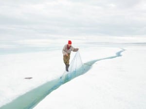 Evgenia Arbugaeva. Uncle Vanya Dancing with a Fish Net. Tiksi.