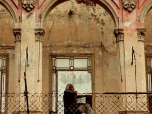Michael Eastman, Man in Arch. Courtesy of Michael Hoppen Contemporary.