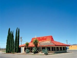 Robert Harding Pittman, Pizza Hut (abandoned) – U.S. Route 70 | Alamogordo, New Mexico, USA, 2010. From the series ANONYMIZATION. © Robert Harding Pittman.