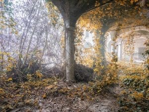 Romain Thiery, <i>Serie NATURE TAKES OVER, Villa Moglia 2,</i> Italy, 2017.