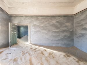 Copyright © Romain Veillon 2018. All rights reserved.