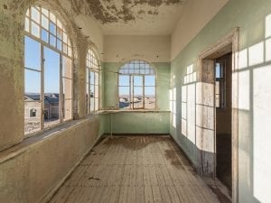 Copyright © Romain Veillon 2018. All rights reserved.